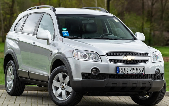 Chevrolet Captiva cena 24900 przebieg: 212206, rok produkcji 2010 z Mońki małe 781